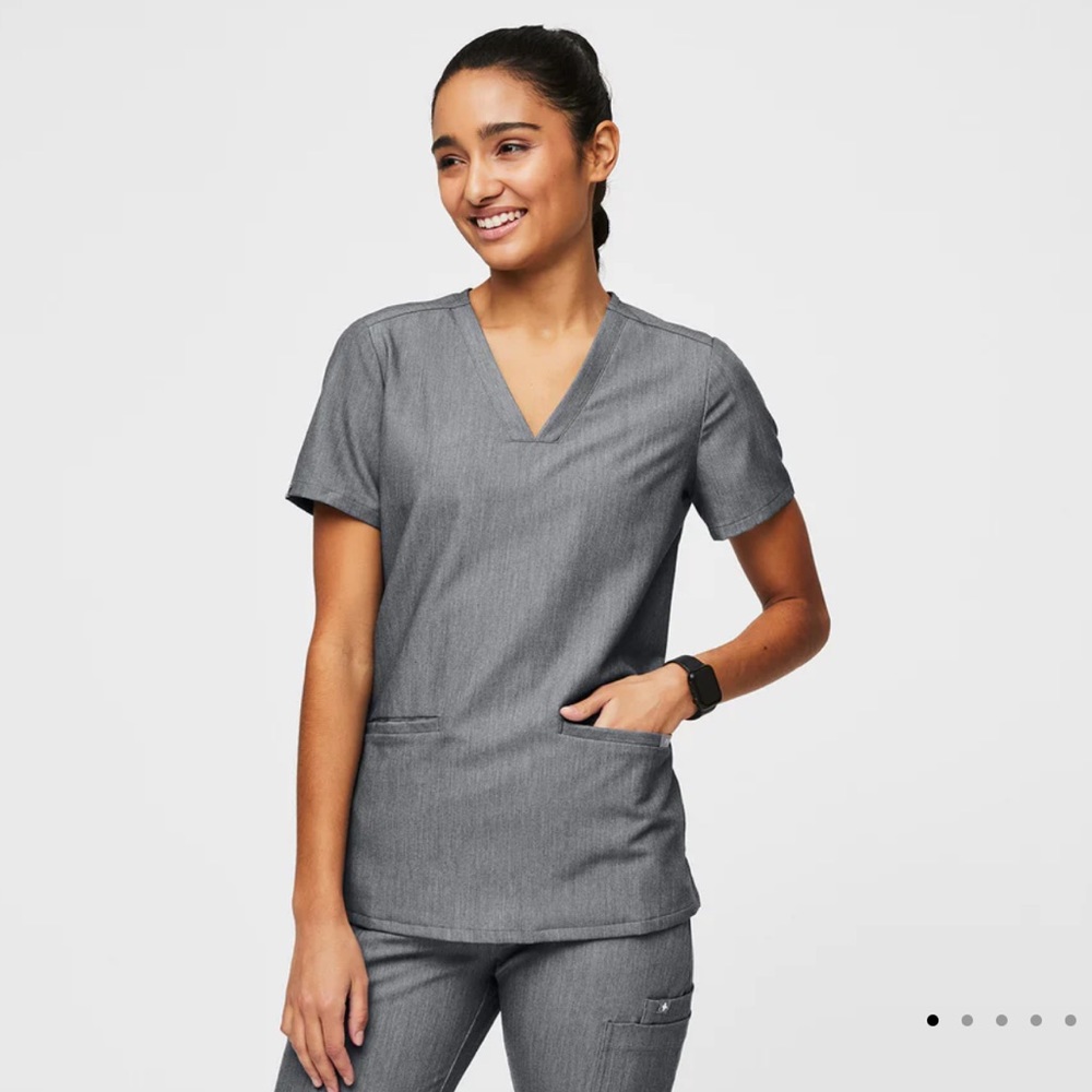 Figs Graphite Casma top & Zamora Joggers SET
